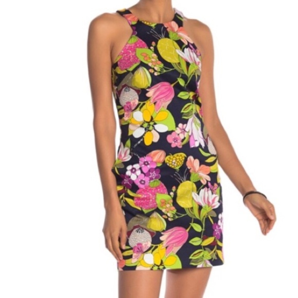 NWOT Trina Turk dress with 2 pockets, size 4